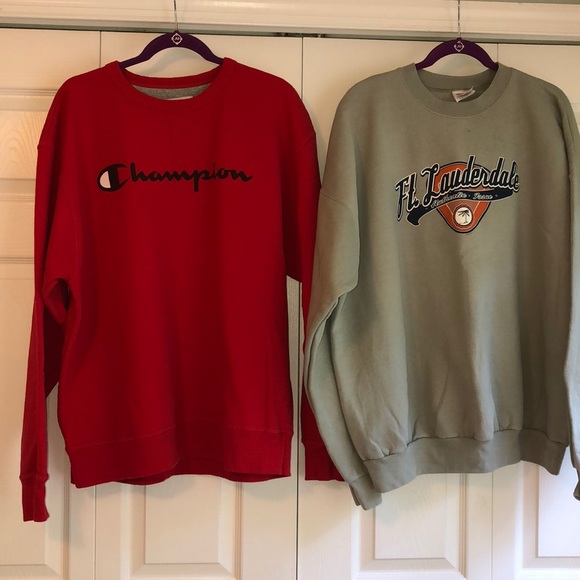 Champion Other - 🔥2 Pack of Sweatshirts XL Champion & Haynes